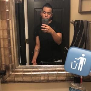 Meet your Posher, Alex